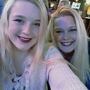 Meet your Posher, Adrianna